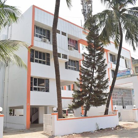 Hotel Guruji Alibag Exterior photo